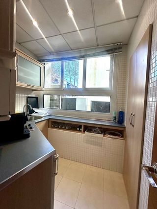 Oficina en alquiler en Playa Bajadilla - Puertos en Marbella