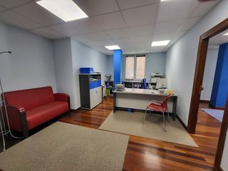 Oficina en alquiler en Centro - Ayuntamiento en Santander