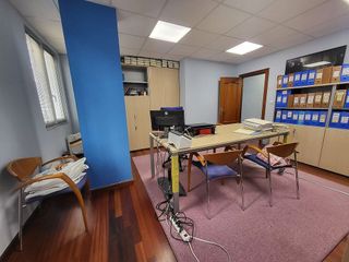 Oficina en alquiler en Centro - Ayuntamiento en Santander