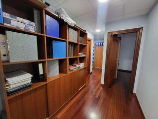 Oficina en alquiler en Centro - Ayuntamiento en Santander