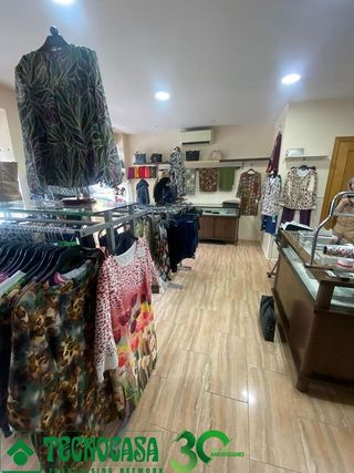 Local comercial en venta en Palomarejos en Toledo