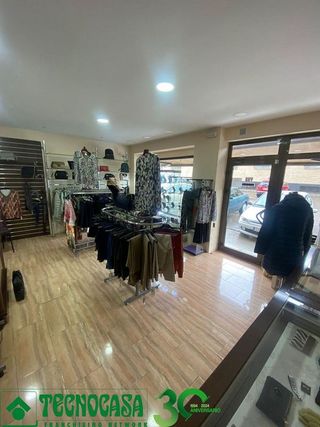 Local comercial en venta en Palomarejos en Toledo
