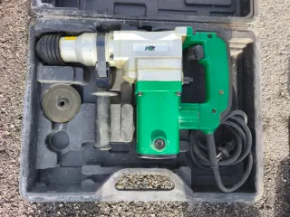 Lote 2 Máquinas: Work Bull, taladro Casals,