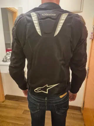 Chaqueta Moto Alpinestars Negra y blanca
