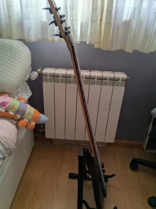 Bajo Eléctrico Ibanez SR305 Negro