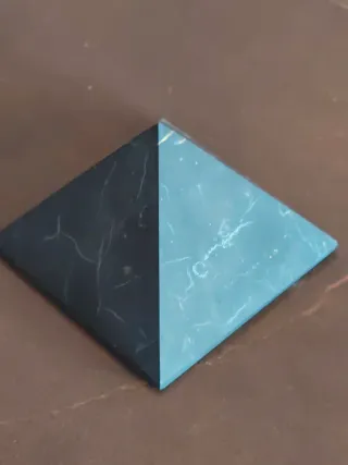 Pirámide de Shungita