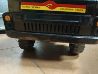 Camión Gozan Colossus Metal 59cm