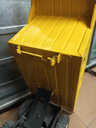 Camión Gozan Colossus Metal 59cm