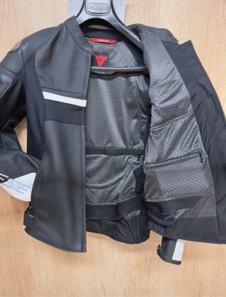 Chaqueta Cuero Dainese Lady (44)