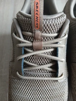 Zapatillas Skechers Relaxed Fit Slip-Ins Beige