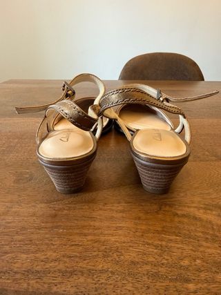 Sandalias Clarks Doradas Mujer Talla 38