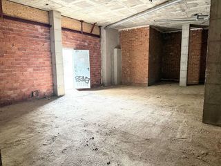 Local comercial en alquiler en Eixample Sud – Migdia en Girona