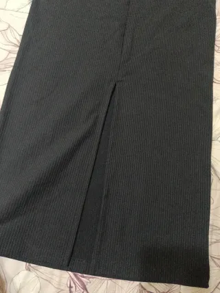 Gonna Calvin Klein nera tag XS