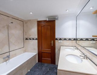 Piso en alquiler en Ensanche - Diputación en Alicante