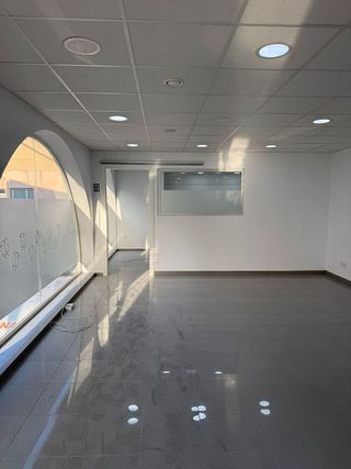 Local comercial en alquiler en Sant Celoni