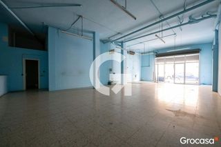 Local comercial en venta en La Llàntia en Mataró