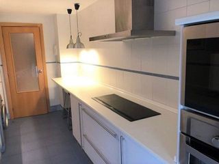 Ático en alquiler en Aljamar en Tomares