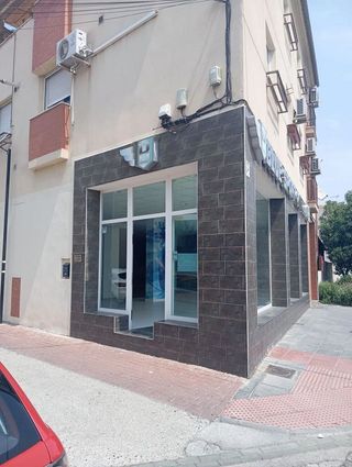 Local comercial en venta en Ogíjares