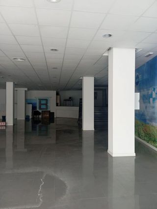 Local comercial en venta en Ogíjares