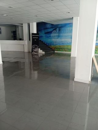 Local comercial en venta en Ogíjares