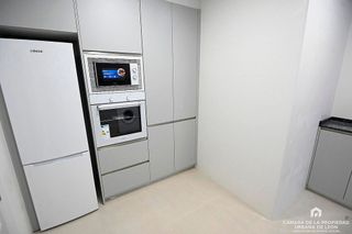 Piso en alquiler en Centro Ciudad en León