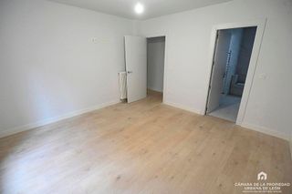 Piso en alquiler en Centro Ciudad en León