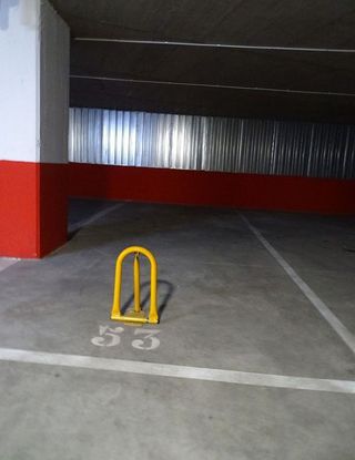 Garaje en venta en Gelves