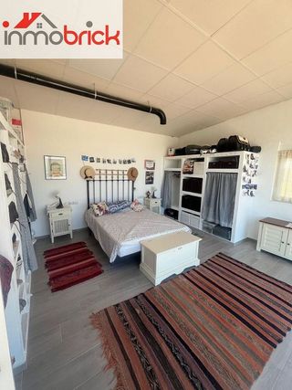 Chalet en alquiler en Lucena