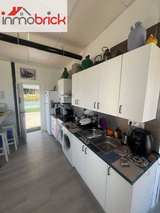 Chalet en alquiler en Lucena