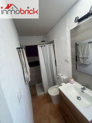 Chalet en alquiler en Lucena