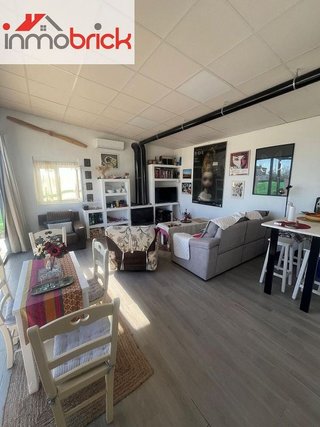 Chalet en alquiler en Lucena