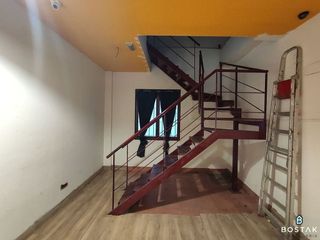 Local comercial en alquiler en Casco Viejo en Bilbao