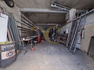 Local comercial en venta en La Pola Siero en Siero