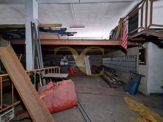 Local comercial en venta en La Pola Siero en Siero