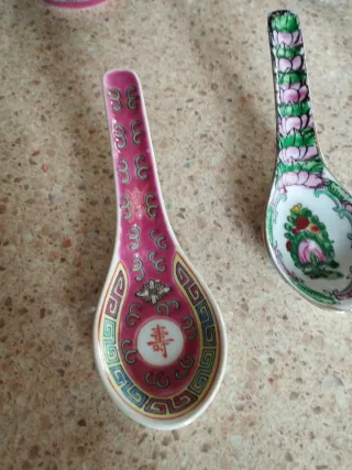 2 Cuencos y 3 Cucharas Porcelana China