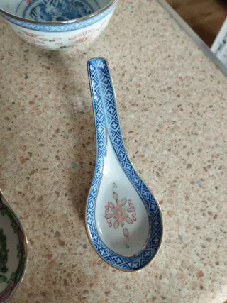 2 Cuencos y 3 Cucharas Porcelana China