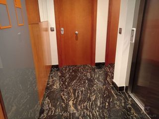 Oficina en alquiler en Santa Clara-Caputxins-Hospital en Vic