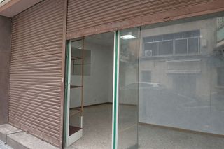 Local comercial en venta en Pubilla Cases en Hospitalet de Llobregat, L´