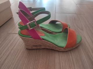Sandalias cuña Sarah World Talla 37