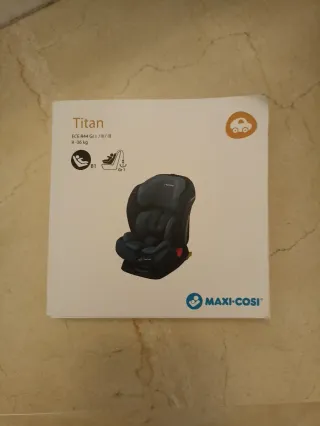 Silla Coche Maxi-Cosi Titan Negra como nueva.