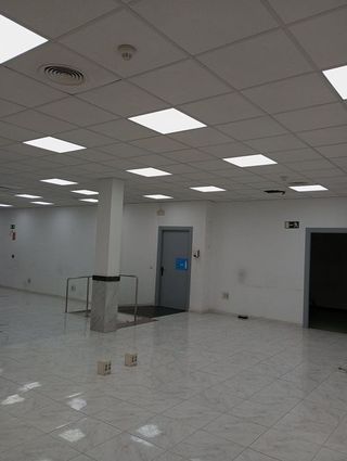 Local comercial en alquiler en Centro Ciudad - El Carmen en Vélez-Málaga