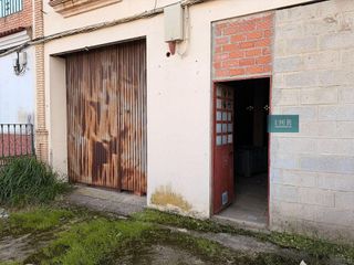 Local comercial en venta en Olivares