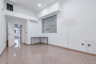 Local comercial en venta en Ogíjares