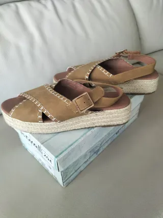 Sandalias Cortefiel Beige/Marrón Talla 38