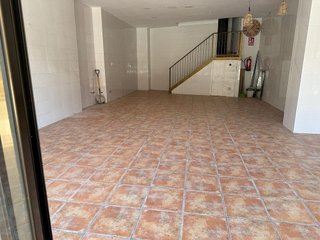 Local comercial en venta en Plaça Catalunya - Escola Industrial en Terrassa