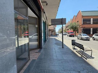 Local comercial en venta en Plaça Catalunya - Escola Industrial en Terrassa
