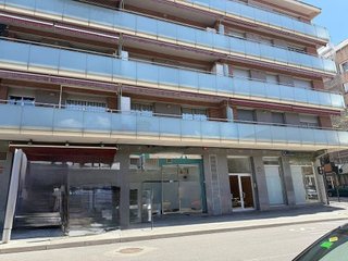 Local comercial en venta en Plaça Catalunya - Escola Industrial en Terrassa