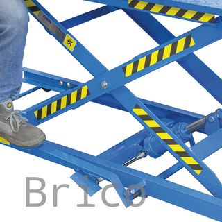 Elevador Ultracompacto Hidráulico de Motocicletas - S008/M - Fervi