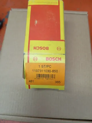 Regulador  alternador original Bosch.
