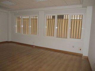 Oficina en alquiler en Santa Catalina - Ferial en Aranda de Duero